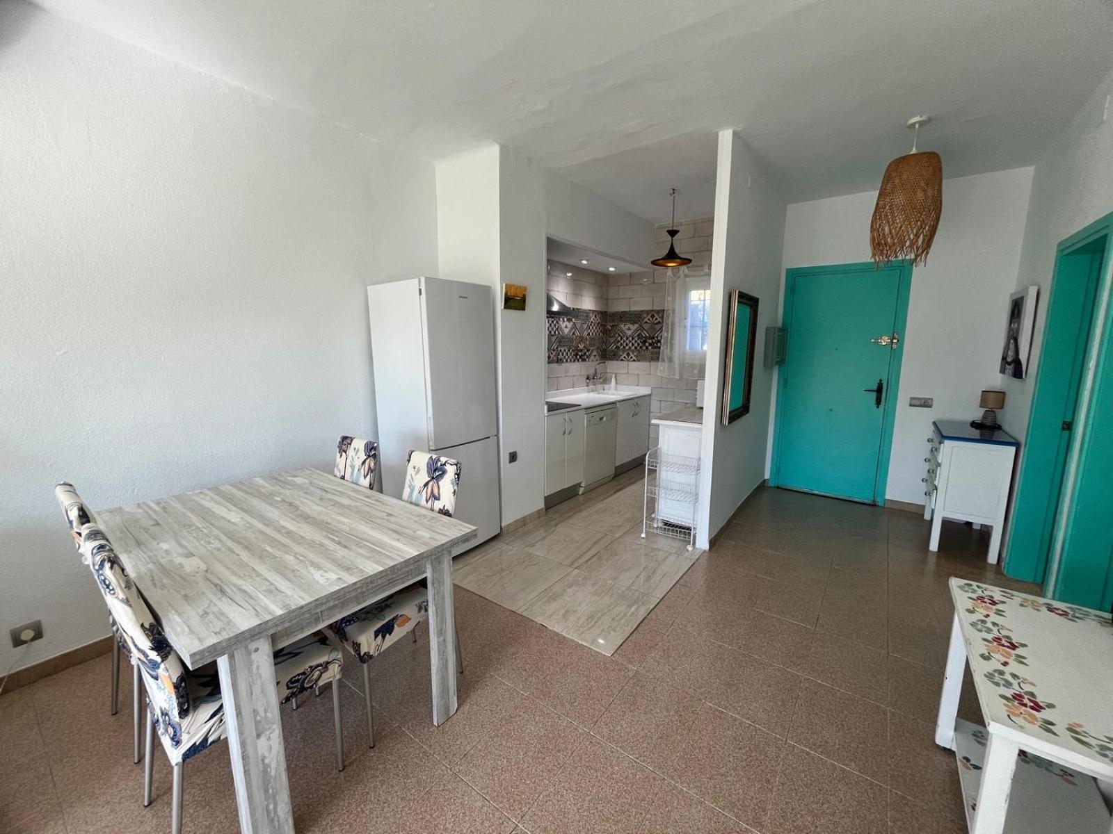 Pis La Rapita Apartment Alcanar Exterior photo